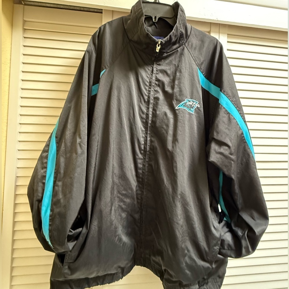 Men’s Sz L NFL Black and Teal Men's Carolina Jaguars Light weight Jacket